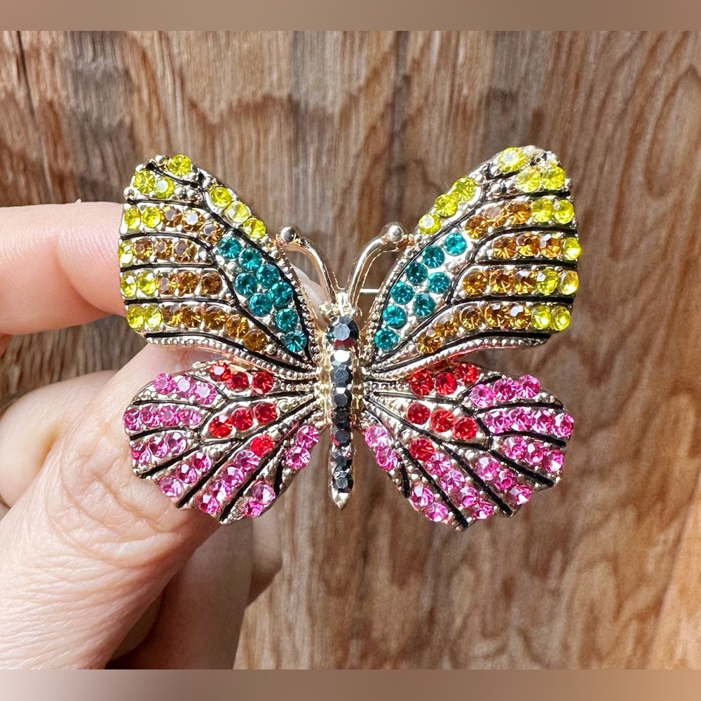 New Colorful Rhinestone Butterfly Brooch - Picture 5 of 8